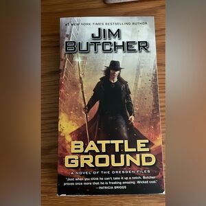 NEW- not used Jim Butcher Battle Ground paperback